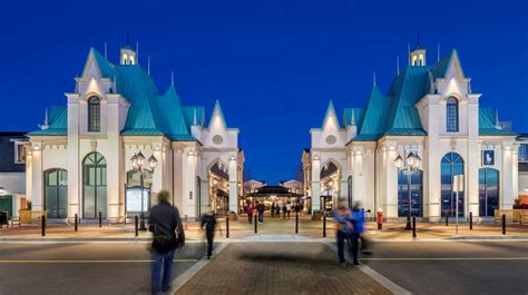 mcarthurglen designer outlet.